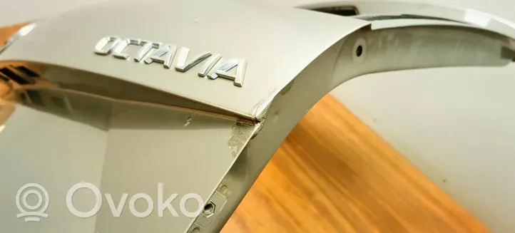 Skoda Octavia Mk3 (5E) Galinis dangtis (bagažinės) 5E9827173