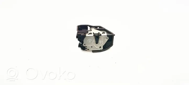 BMW X5 E70 Rear door lock 7202148