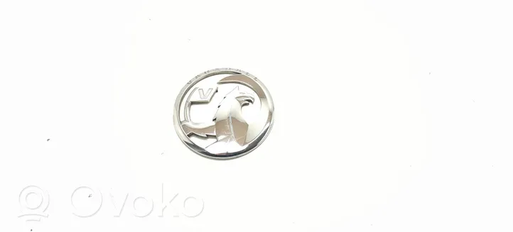 Opel Astra J Logo, emblème de fabricant 13331294