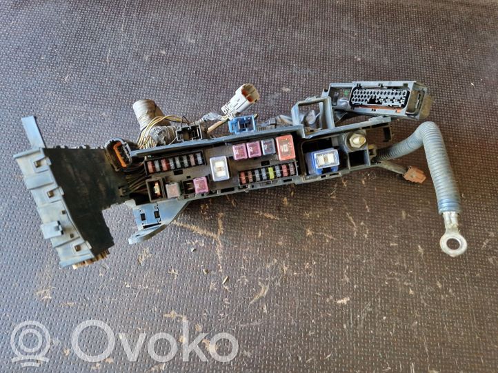 Nissan Patrol Y61 Fuse box set, 30.00 € RRR