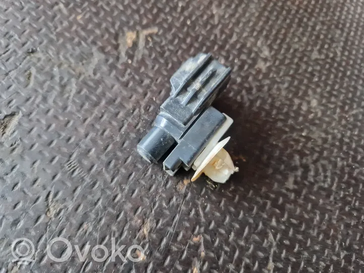 Isuzu D-Max Lauko temperatūros matuoklis 0775005191