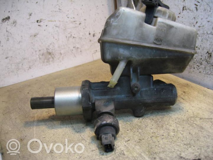 Volvo S70  V70  V70 XC Główny cylinder hamulca 9140251