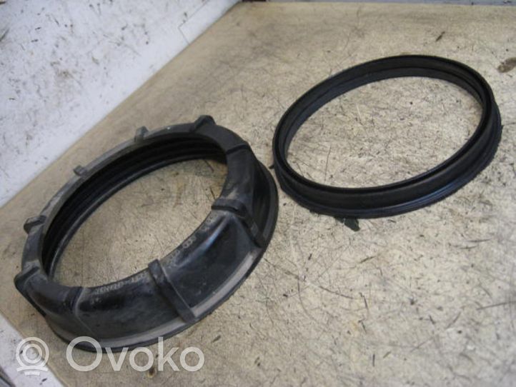 Volvo S40, V40 Bague de verrouillage pour réservoir de carburant 