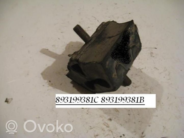 Volkswagen PASSAT B2 Supporto di montaggio del motore 893199381B