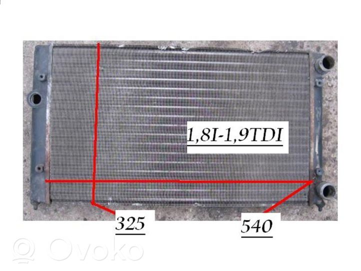 Volkswagen Golf III Coolant radiator 1H0121253