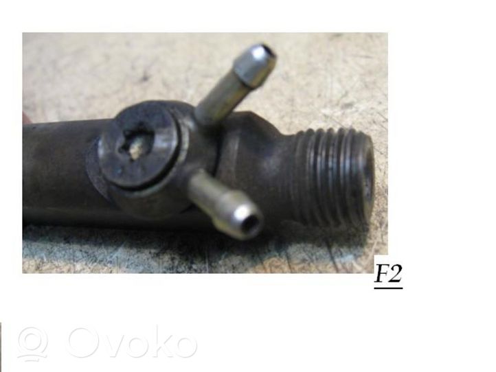 Volvo 850 Injecteur de carburant 028130201Q