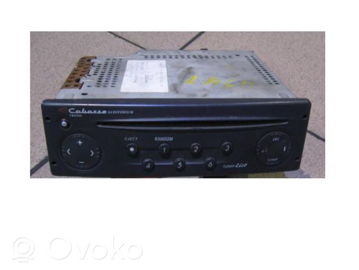 Renault Clio II Radio/CD/DVD/GPS-pääyksikkö 8200063200TL237