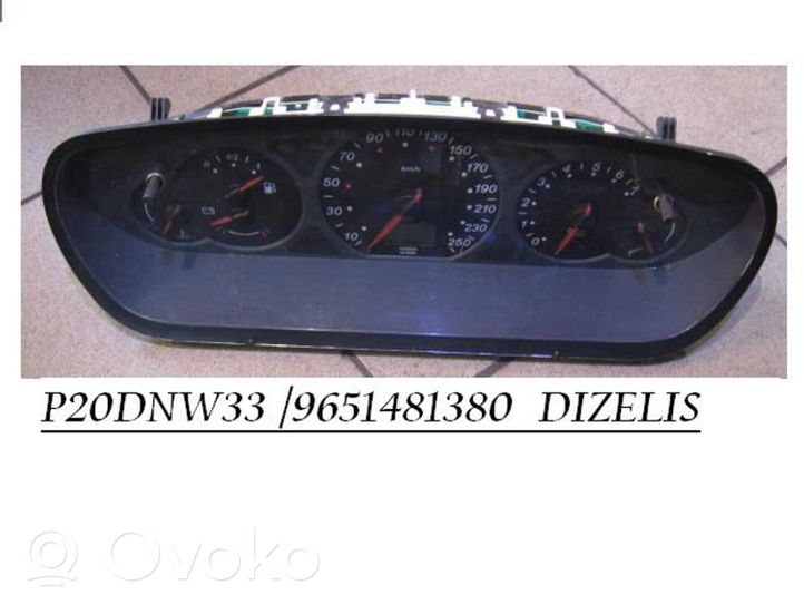 Citroen C5 Compteur de vitesse tableau de bord 9651481380