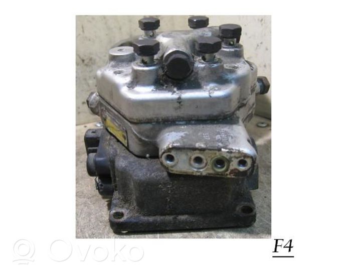 Audi 100 S4 C4 Distributeur de carburant 0438121049