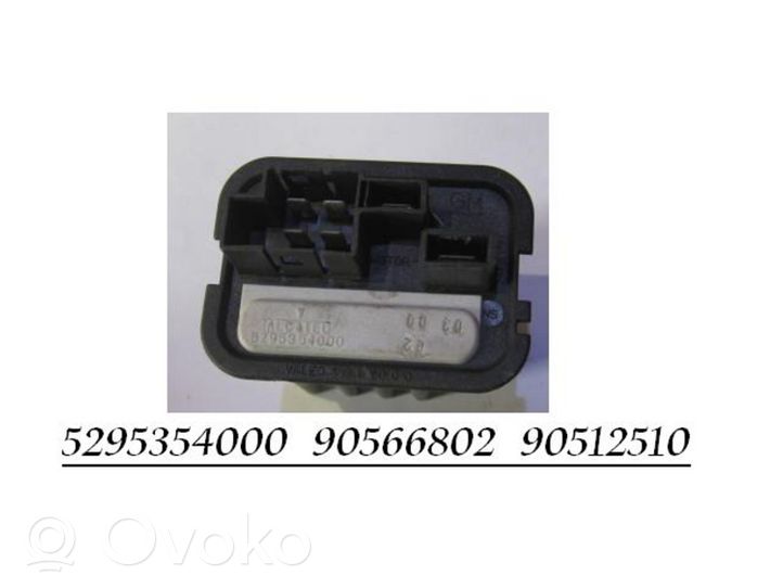 Opel Omega B1 Реостат вентилятора печки 5295354000