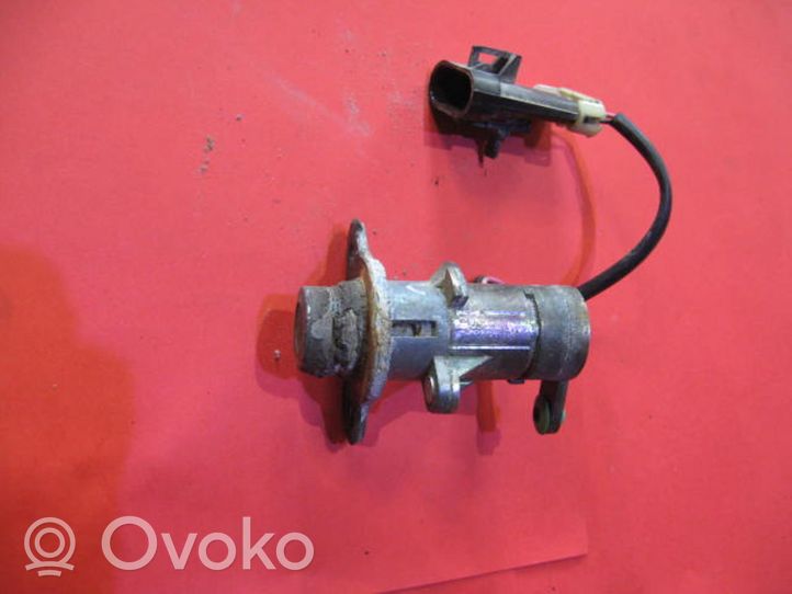 Opel Sintra Takaluukun ulkopuolinen lukko 904783