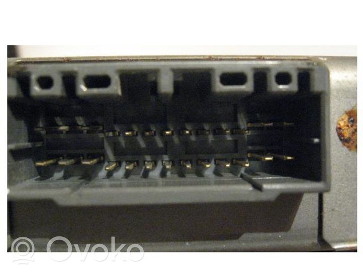 Mitsubishi Space Wagon Sterownik / Moduł ECU MD303553