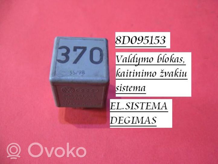 Skoda Octavia Mk1 (1U) Hehkutulpan esikuumennuksen rele 8D095153