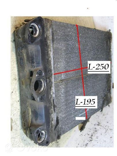 Mercedes-Benz 190 W201 Mazais radiators E123V8534