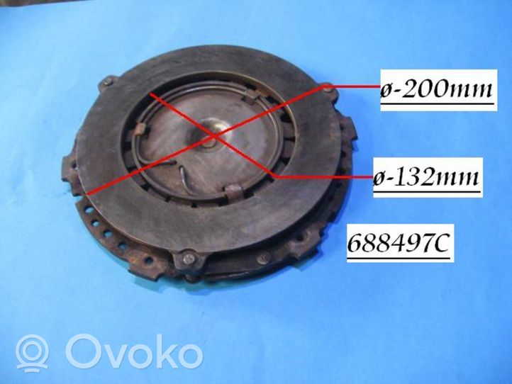 Volkswagen Polo III 6N 6N2 6NF Pressure plate 688497C