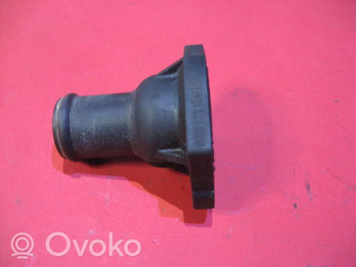 Seat Cordoba (6K) Tuyau de liquide de refroidissement moteur 026121145E