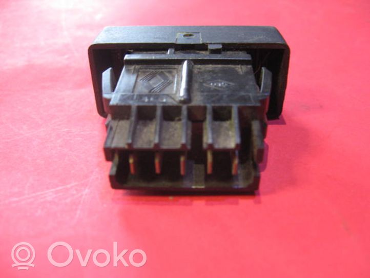 Renault 19 Central locking switch button 51235123