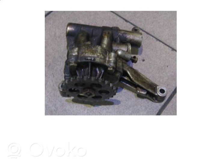 BMW 5 E34 Oil pump 1730070