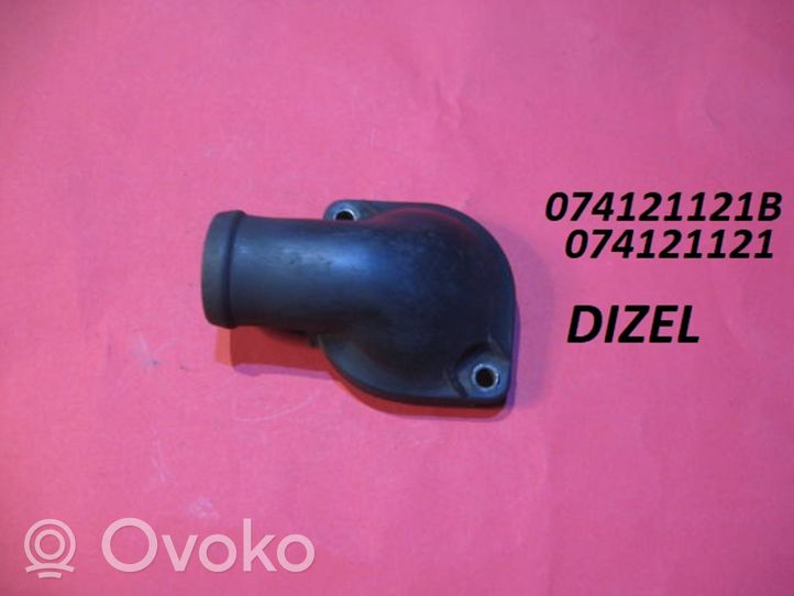 Audi A6 S6 C4 4A Termostat / Obudowa termostatu 074121121B