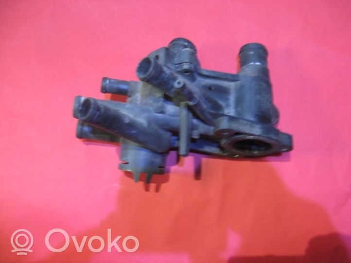 Volkswagen Polo III 6N 6N2 6NF Thermostat/thermostat housing 032121111A