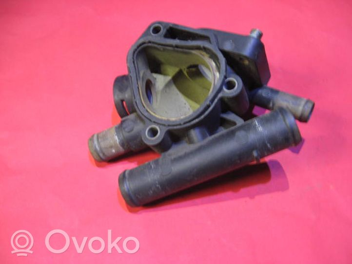 Renault Megane II Termostat / Obudowa termostatu 7700866731