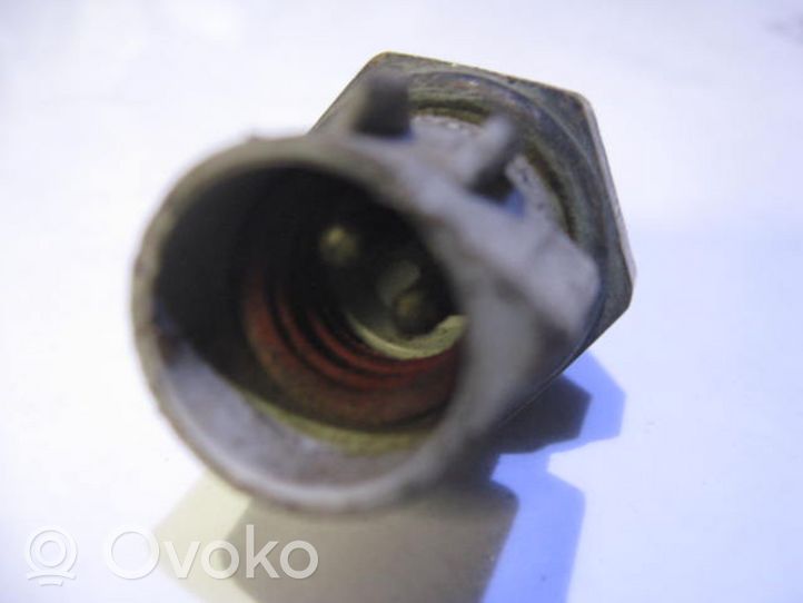 Ford Mondeo MK II Sensor de temperatura del refrigerante F2AF12A648AA