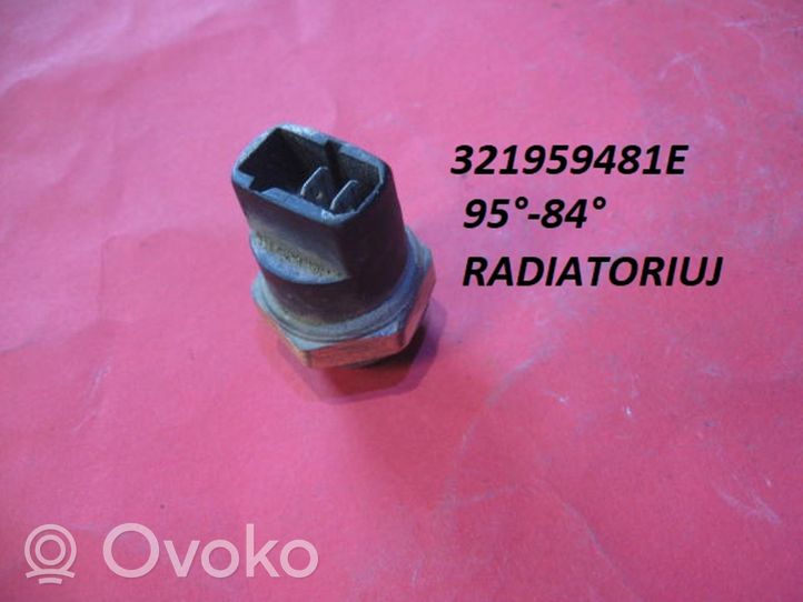 Volkswagen PASSAT B2 Sonde de température de liquide de refroidissement 321959481E