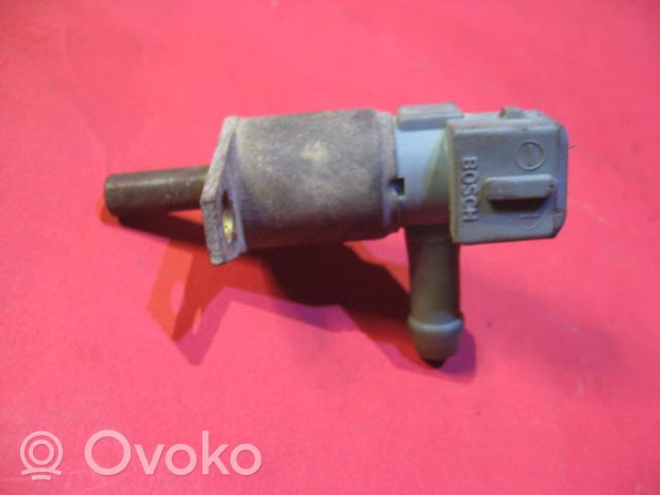 Volvo 440 Fuel injector 0280170043