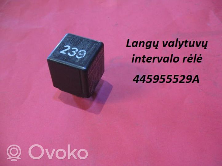 Volkswagen PASSAT B5 Window wiper interval relay 445955529A