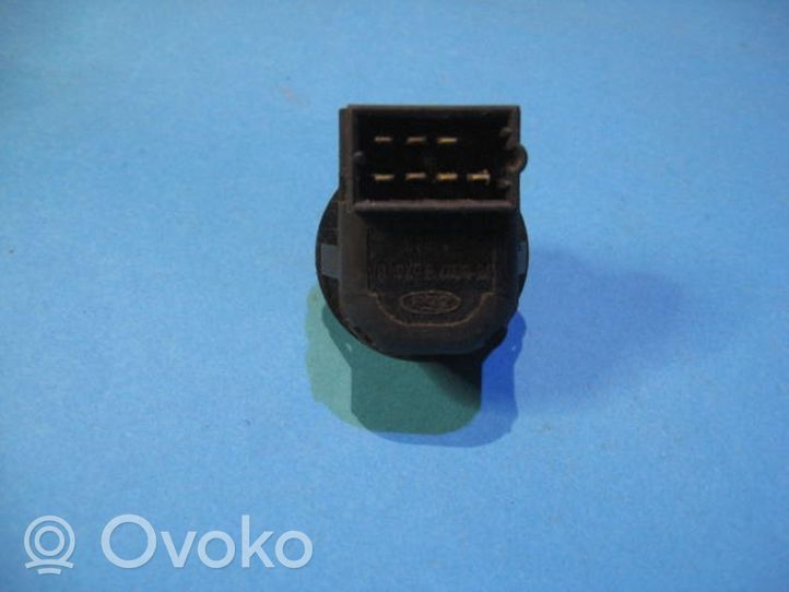 Ford Fiesta Interruptor del espejo lateral 93BG17B676BA