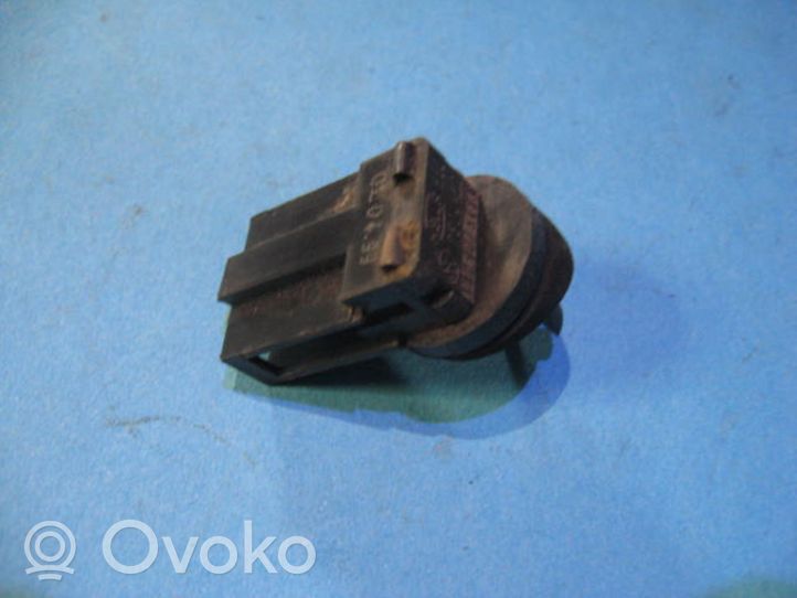 Audi A4 S4 B5 8D Czujnik temperatury wewnętrznej 1H0907543A