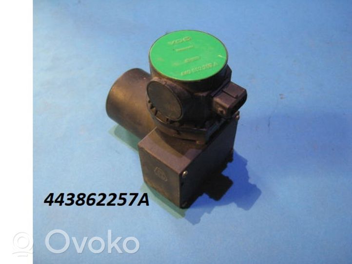 Volkswagen Jetta II Central locking vacuum pump 443862257A