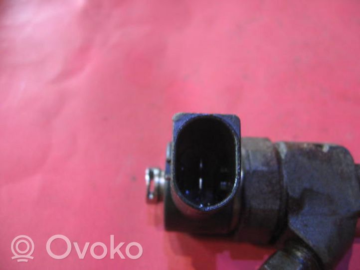 Mercedes-Benz C W202 Fuel injector A6110700587