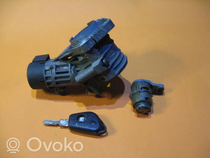 Peugeot 406 Ignition lock 447021