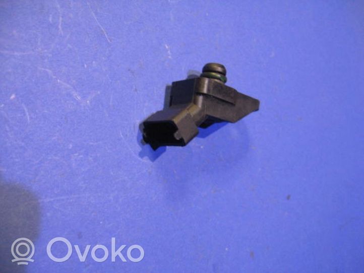 Opel Omega B1 Air pressure sensor 0261002137