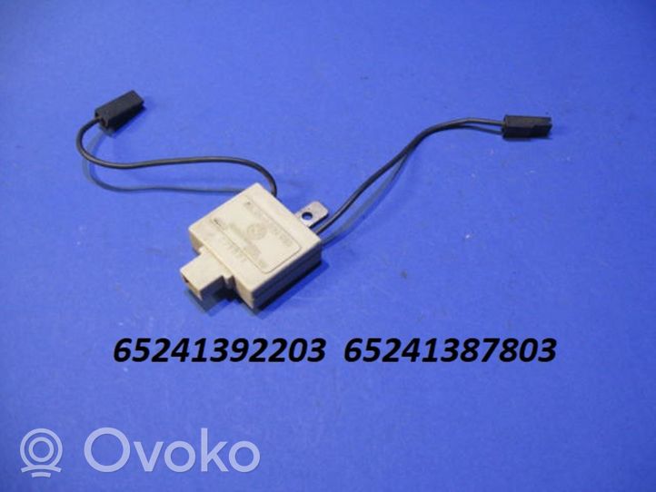 BMW 5 E28 Aerial antenna amplifier 65241392203