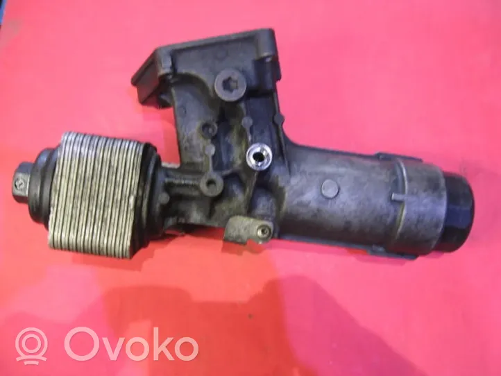 Volkswagen Bora Halterung Ölfilter / Ölkühler 038115389