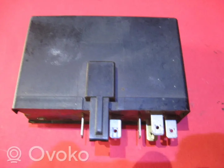 Audi 100 200 5000 C3 Cruise control relay 443907393L