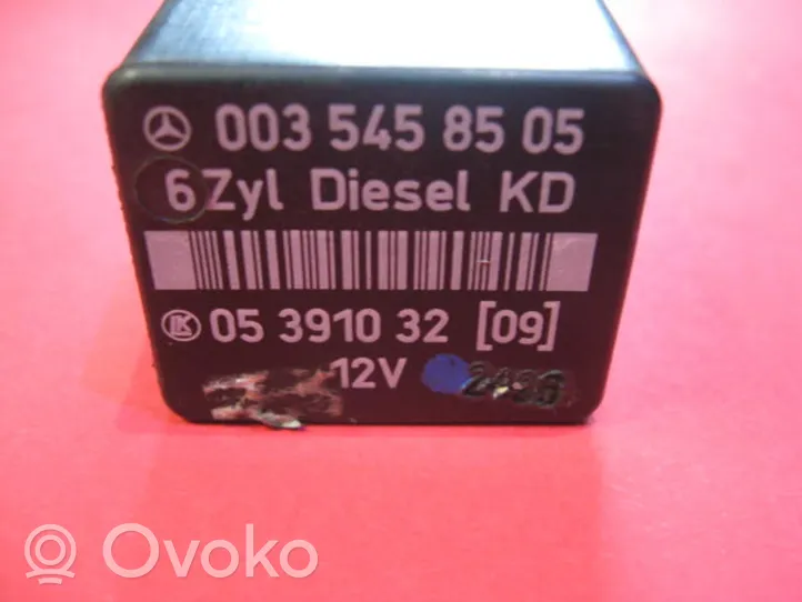 Mercedes-Benz E W210 Hazard warning light relay 0035458505