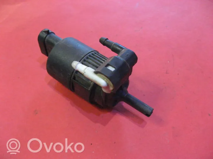 Renault Twingo II Tuulilasi tuulilasinpesimen pumppu 7700821782