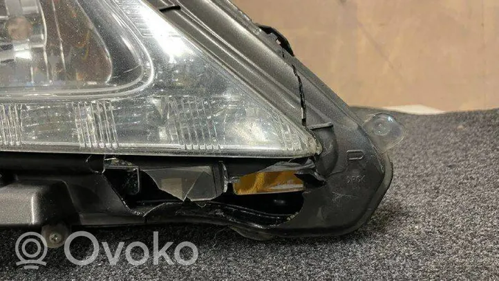 Lexus ES 300h Lampa przednia 81145-33B50