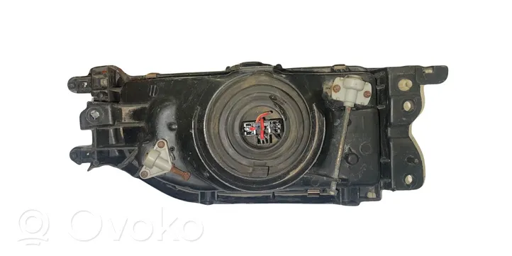 Mazda 323 Lampa przednia 11061250L