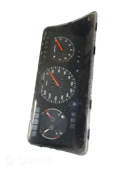 Volvo 440 Compteur de vitesse tableau de bord 