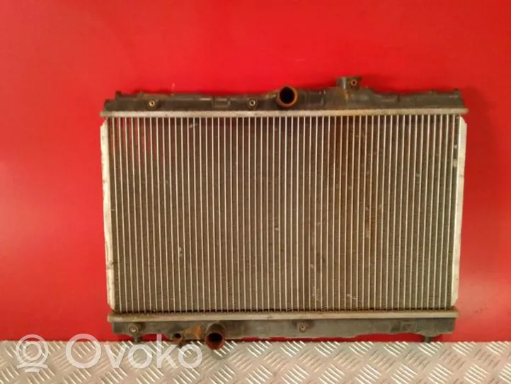 Toyota Corolla E90 Radiatore di raffreddamento 