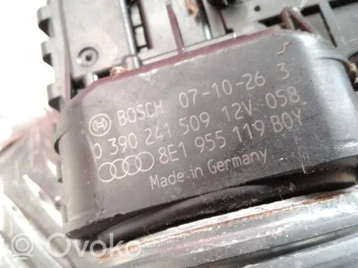 Audi A4 S4 B7 8E 8H Pyyhkimen moottori 