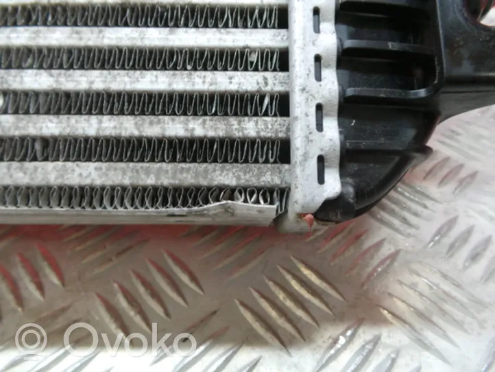 Opel Movano B Radiatore intercooler 