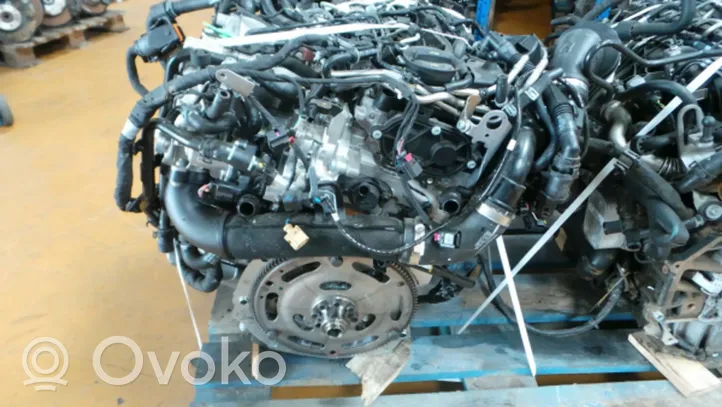 Audi A4 S4 B9 Moottori 