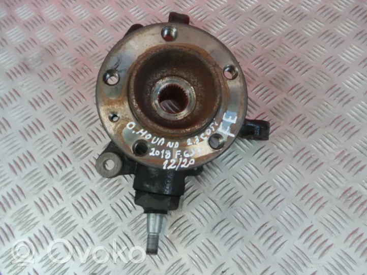 Opel Movano B Front wheel hub 