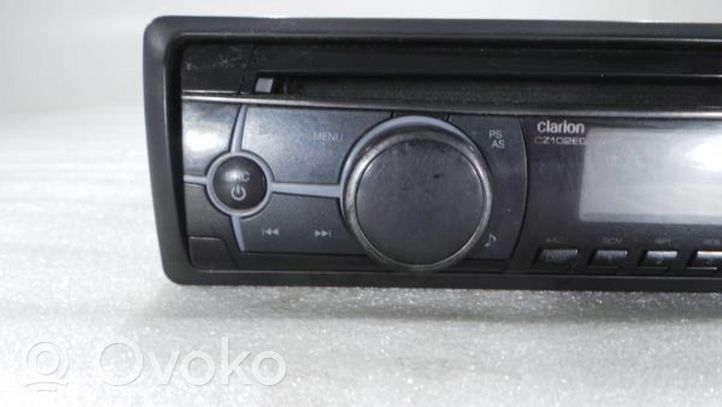 Mitsubishi Carisma Unità principale autoradio/CD/DVD/GPS 