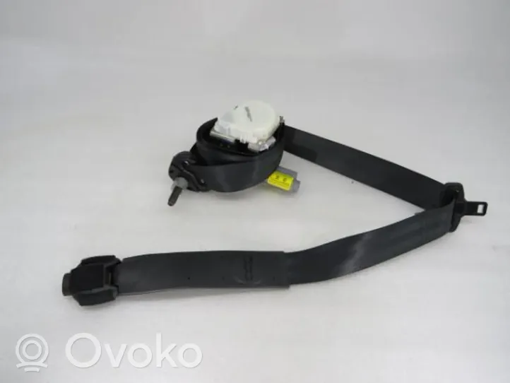 Fiat 500L Front seatbelt 